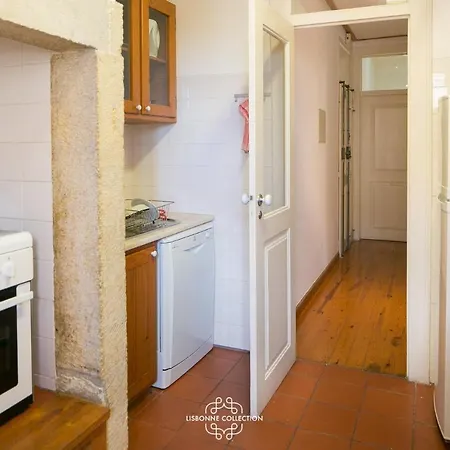 Historial Centre By The Castle 50 By Lisbonne Collection Apartman *